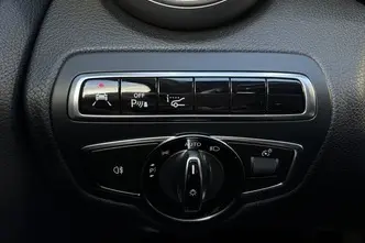 Mercedes-Benz C 250, 2.1, 150 kW, diesel, automatic, rear-wheel drive