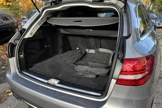 Mercedes-Benz C 250, 2.1, 150 kW, diesel, automatic, rear-wheel drive