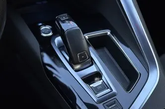 Peugeot 3008, 2.0, 133 kW, diesel, automatic, front-wheel drive