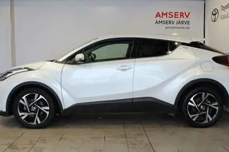 Toyota C-HR, 1.8, 72 kW, гибрид, автомат, передний привод