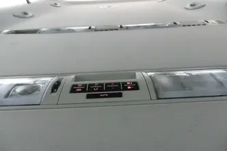 Volkswagen Caravelle, 84 kW, дизель, механическая, передний привод