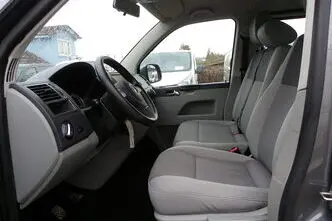 Volkswagen Caravelle, 84 kW, дизель, механическая, передний привод