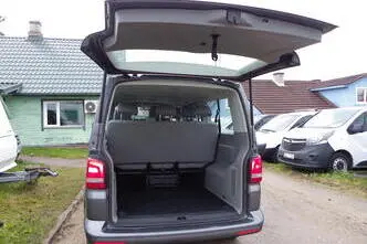 Volkswagen Caravelle, 84 kW, дизель, механическая, передний привод