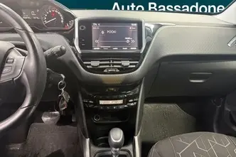 Peugeot 2008, 1.2, 81 kW, bensiin, automaat, esivedu