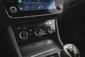 Škoda Superb, 1.4, 115 kW, pistikhübriid, automaat, esivedu