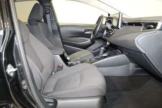 Toyota Corolla, 1.5, 92 kW, bensiin, automaat, esivedu