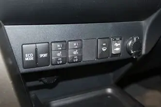 Toyota RAV4, 2.0, 111 kW, bensiin, automaat, nelikvedu