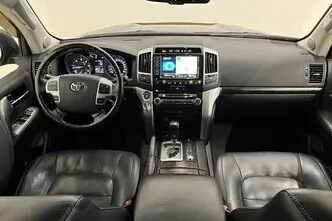 Toyota Land Cruiser, 4.5, 200 kW, дизель, автомат, полный привод