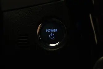 Toyota Auris, 1.8, 73 kW, hübriid, automaat, esivedu