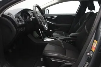 Volvo V40, 2.0, 90 kW, bensiin, manuaal, esivedu