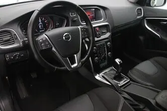 Volvo V40, 2.0, 90 kW, bensiin, manuaal, esivedu
