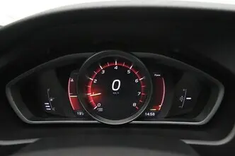 Volvo V40, 2.0, 90 kW, bensiin, manuaal, esivedu