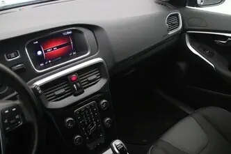 Volvo V40, 2.0, 90 kW, bensiin, manuaal, esivedu