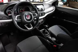 Fiat Tipo, bensiin, manuaal, esivedu