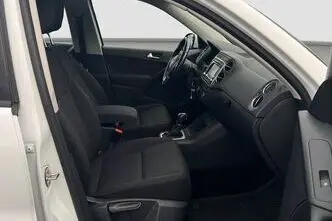 Volkswagen Tiguan, 1.4, 118 kW, petrol, automatic, front-wheel drive