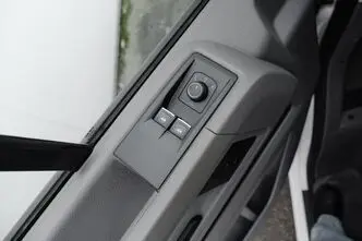 Volkswagen Crafter, 0.1, 100 kW, electric, automatic