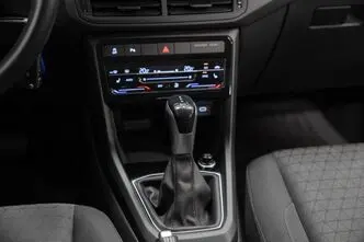 Volkswagen T-Cross, 1.0, 81 kW, bensiin, automaat, esivedu