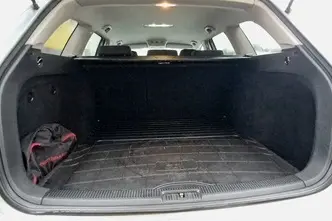 Volkswagen Golf, 1.4, 90 kW, benzīns, automātiskā, priekšējā piedziņa