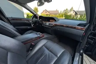 Mercedes-Benz S 350, 3.5, 200 kW, bensiin, automaat, tagavedu