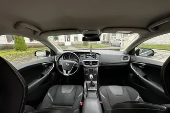 Volvo V40, 1.6, 84 kW, diisel, manuaal, esivedu