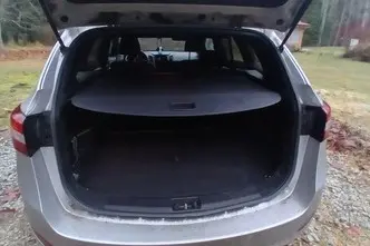 Hyundai i30, 1.6, 99 kW, petrol, manual, front-wheel drive