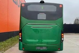 Volvo B8RLE 8900 6x2, 240 kW, diesel, automatic