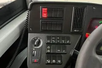 Volvo B8RLE 8900 6x2, 240 kW, diesel, automatic