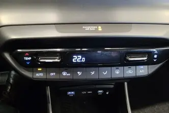 Hyundai i20, 1.0, 73 kW, petrol, automatic, front-wheel drive