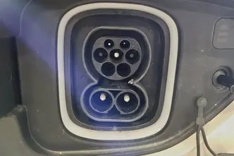 Hyundai Kona, 100 kW, electric, automatic, front-wheel drive