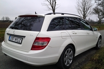 Mercedes-Benz C 180, 2.1, 88 kW, дизель, автомат, задний привод