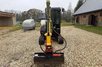 Yanmar SV26, 17.6 kW, diisel