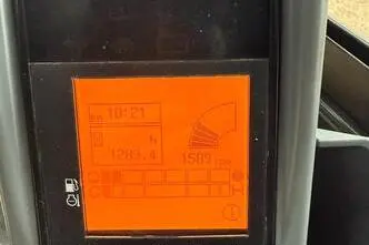 Yanmar SV26, 17.6 kW, diisel