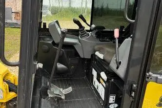 Yanmar SV26, 17.6 kW, diisel