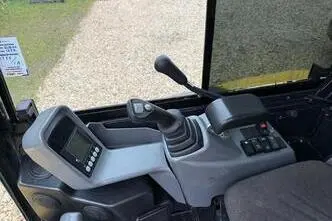 Yanmar SV26, 17.6 kW, diisel