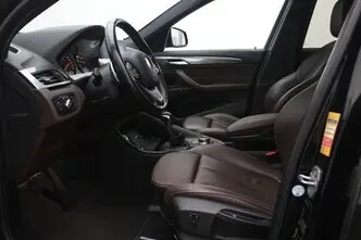 BMW X1, 2.0, 141 kW, bensiin, automaat, nelikvedu