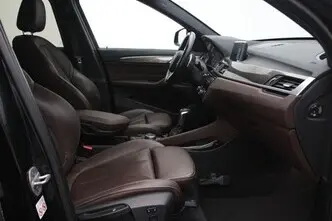 BMW X1, 2.0, 141 kW, bensiin, automaat, nelikvedu