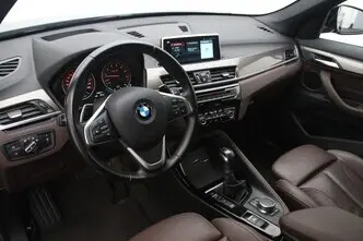 BMW X1, 2.0, 141 kW, bensiin, automaat, nelikvedu