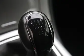 Opel Insignia, 2.0, 103 kW, diesel, manual, front-wheel drive