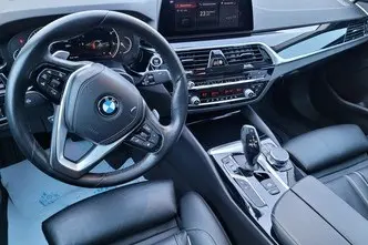 BMW 530, 3.0, 195 kW, diesel, automatic, four-wheel drive