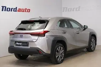 Lexus UX 300, 57 kW, elekter, esivedu