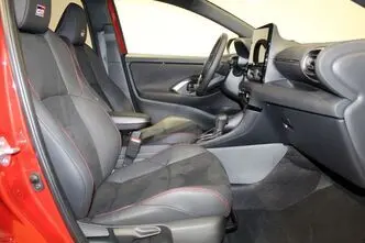 Toyota Yaris, 1.5, 68 kW, hübriid, automaat, esivedu