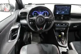 Toyota Yaris, 1.5, 68 kW, hübriid, automaat, esivedu