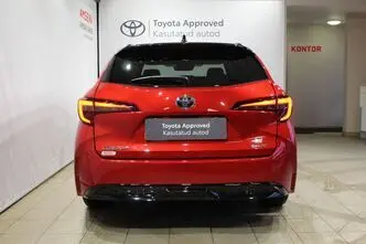 Toyota Corolla, 1.8, 72 kW, гибрид, автомат, передний привод