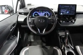 Toyota Corolla, 1.8, 72 kW, гибрид, автомат, передний привод