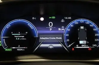 Toyota Corolla, 1.8, 72 kW, гибрид, автомат, передний привод