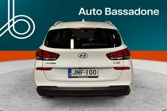 Hyundai i30, 1.5, 80 kW, bensiin, manuaal, esivedu
