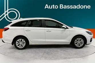 Hyundai i30, 1.5, 80 kW, bensiin, manuaal, esivedu