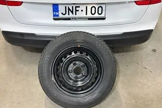 Hyundai i30, 1.5, 80 kW, bensiin, manuaal, esivedu