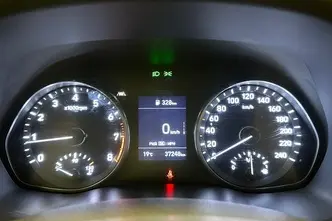 Hyundai i30, 1.5, 80 kW, bensiin, manuaal, esivedu