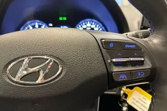 Hyundai i30, 1.5, 80 kW, bensiin, manuaal, esivedu